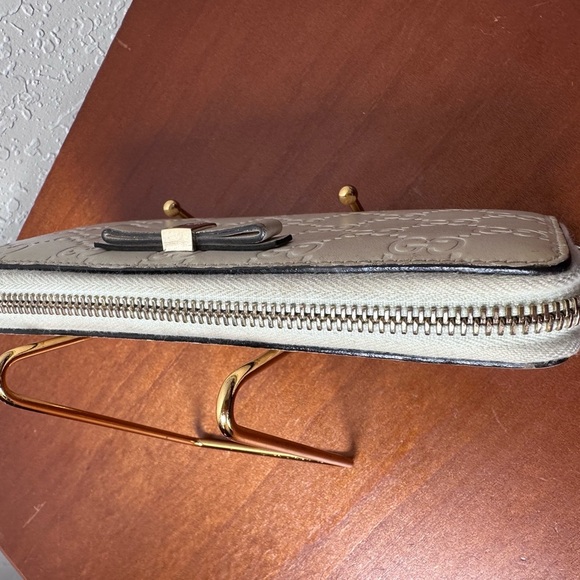 GUCCI GUCCISSIMA LEATHER WALLET - Picture 3 of 12